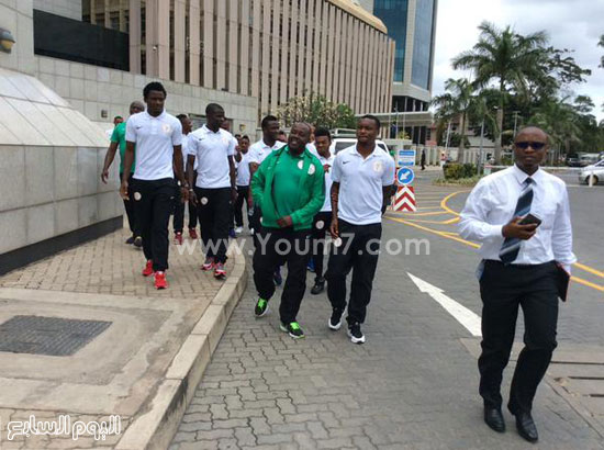 لاعبو نيجيريا قبل إنطلاق الجولة -اليوم السابع -9 -2015